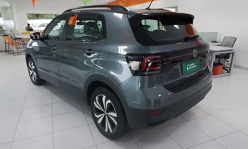 Volkswagen T-Cross 1...