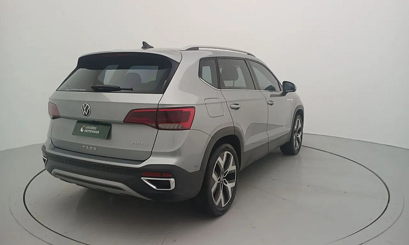 Volkswagen Taos High...