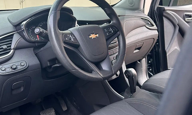 Chevrolet Tracker Lt...