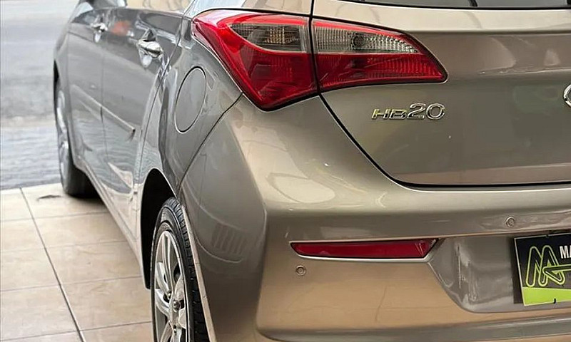 Hyundai Hb20 C.style...