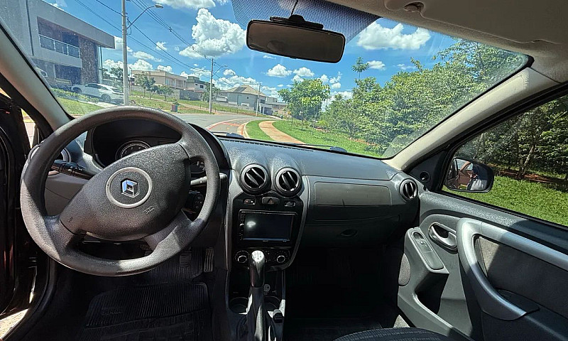Renault Sandero Expr...