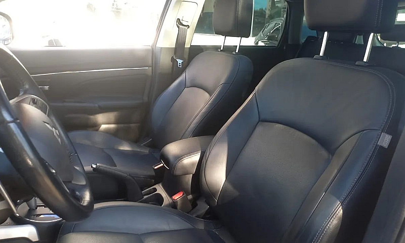 Mitsubishi Asx 2.0 1...