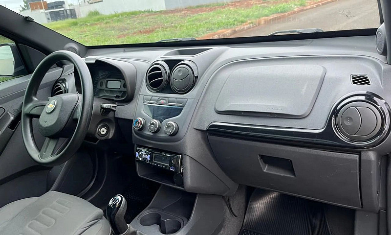 Chevrolet Montana Ls...