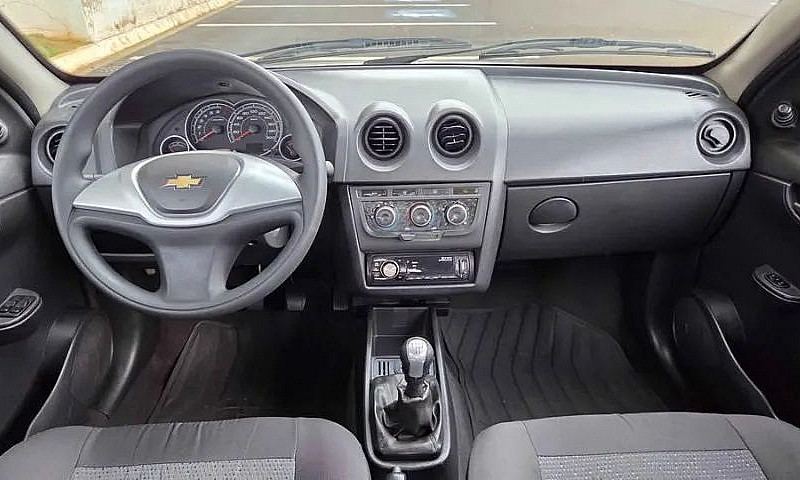Chevrolet Celta Adva...
