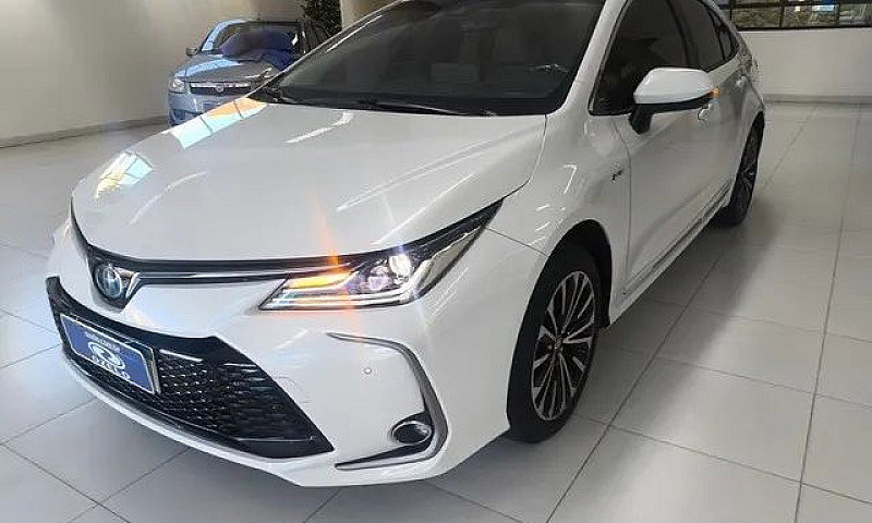 Toyota Corolla Altis...