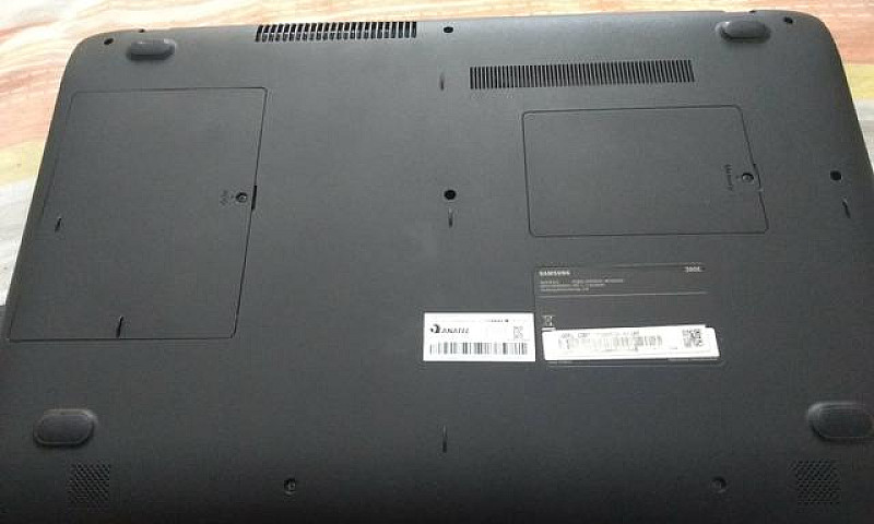 Vendo Notebook Samsu...