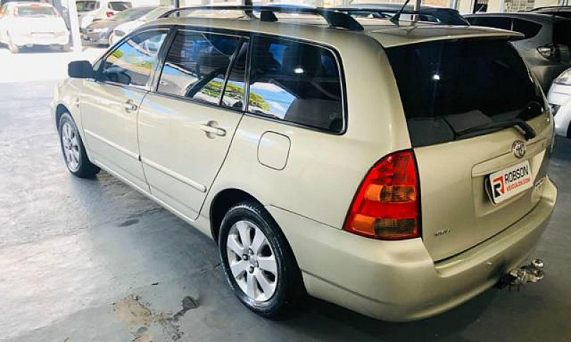 Toyota Fielder Field...