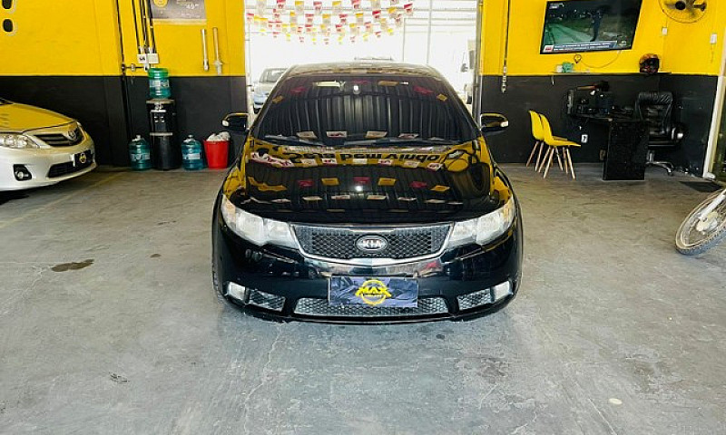 Kia Cerato 2011 1.6...