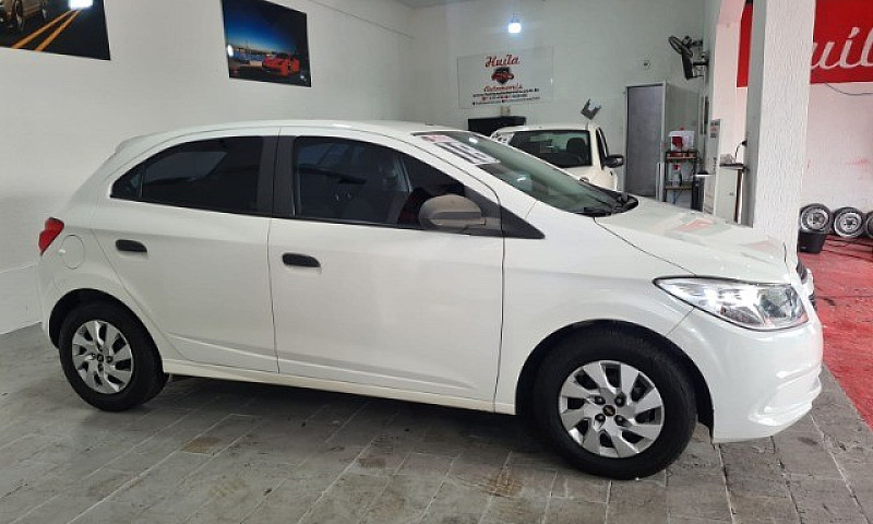 Chevrolet Onix Joy 1...