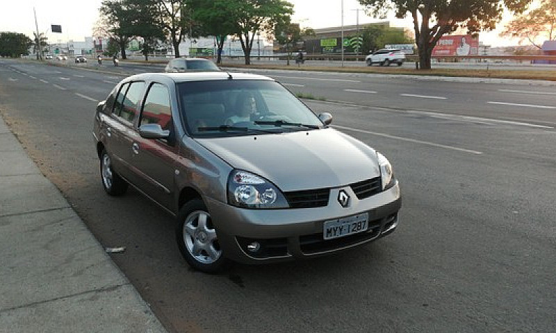 Clio Sedan 1.6 16V P...