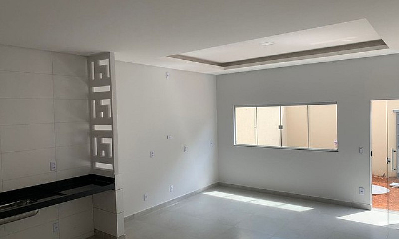 Casa Com 3 Dormitóri...