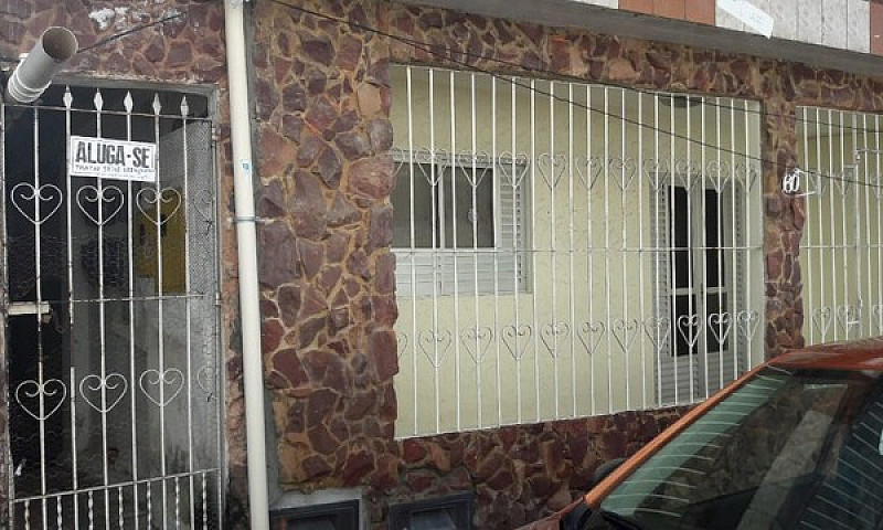 Alugo 2 Casas De 1 Q...