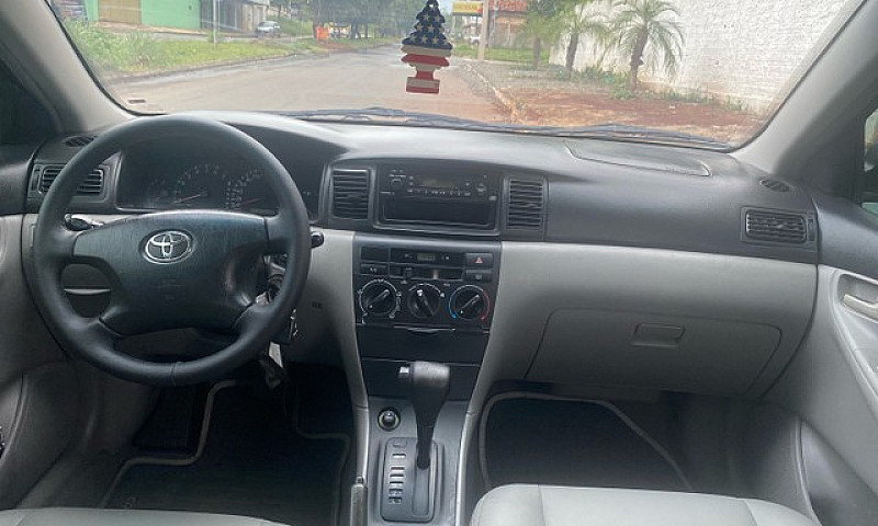 Corolla 1.8 Xei 04/0...