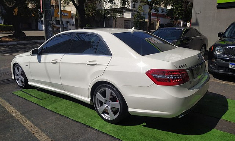 Mercedes-Benz E-250 ...