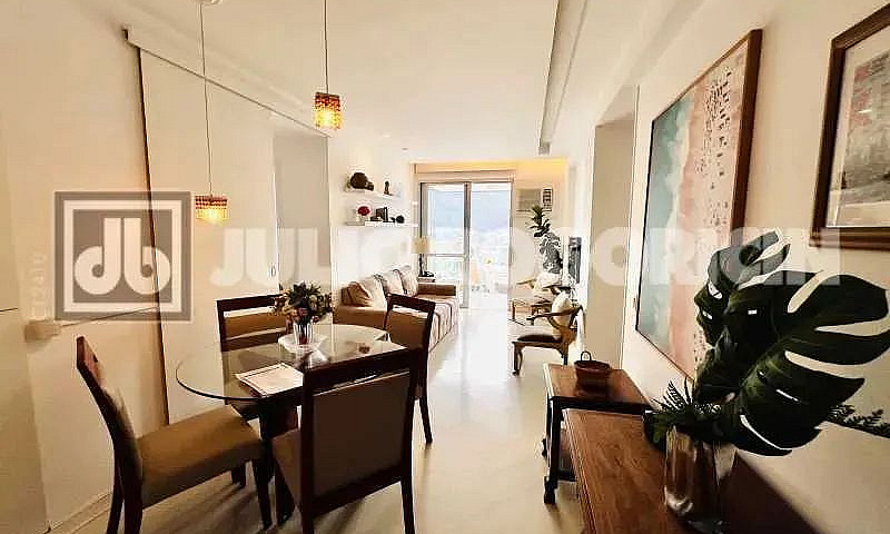 Apartamento À Venda ...