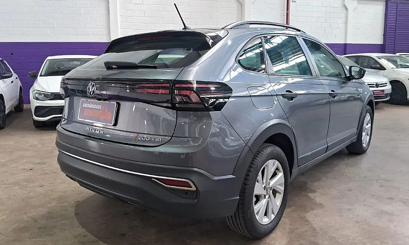 Volkswagen Nivus Com...