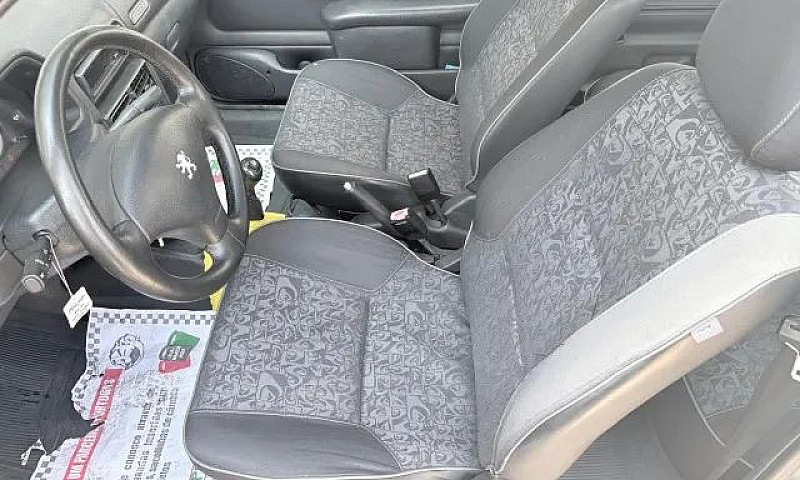 Peugeot 106 Quiksilv...