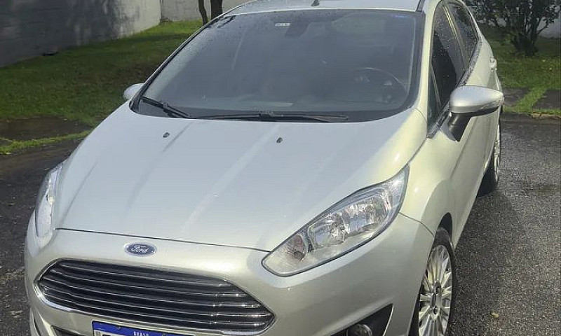 Ford Fiesta Titanium...