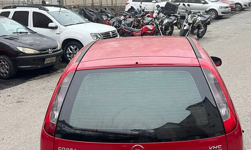 Chevrolet Corsa Hat....