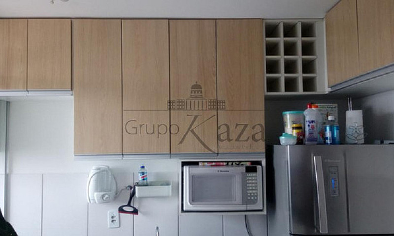 Apto 47M² - 2 Dorm -...