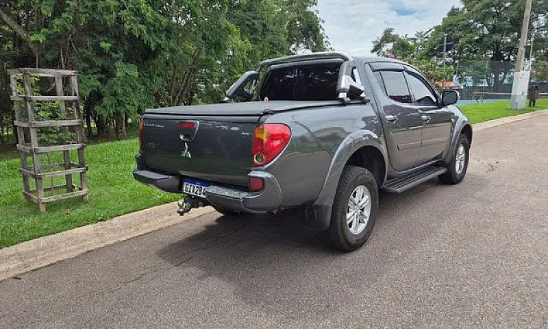 L200 Triton Hpe...