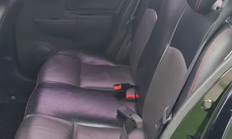 Nissan March Sv 1.6 ...