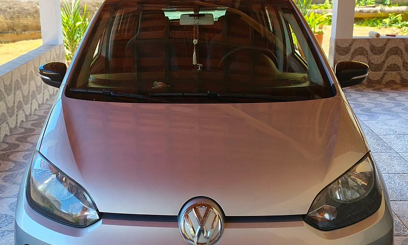 Volkswagen Up! High ...