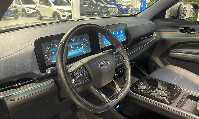Ford Territory Titan...