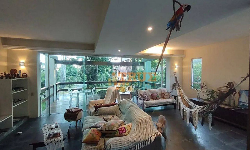 Casa Espetacular Com...