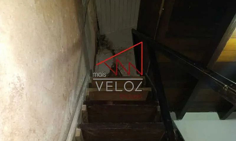 Casa De Vila-À Venda...