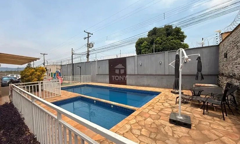 Apartamento 2/4 Água...