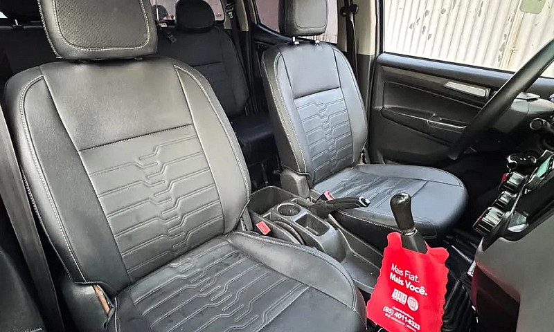 Chevrolet S10 Pick-U...