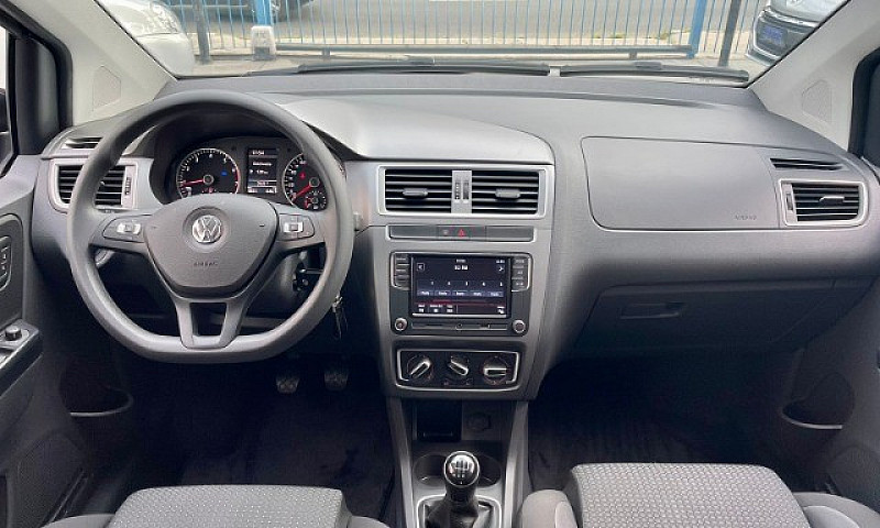 Volkswagen Fox 1.6 C...