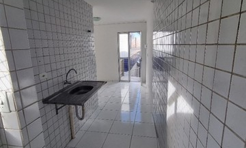 Alugo Apto. 2 Qtos, ...