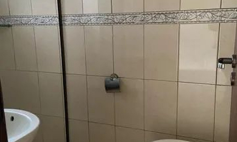 Casa 2 Quartos No Ba...
