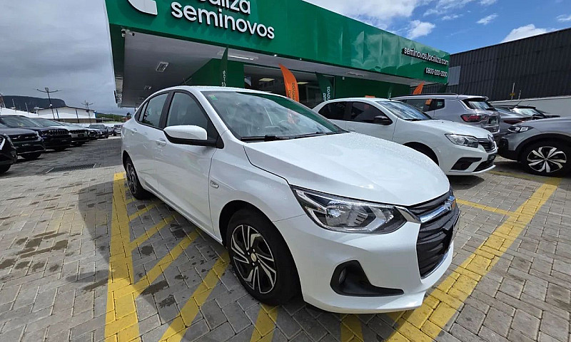 Chevrolet Onix Plus ...