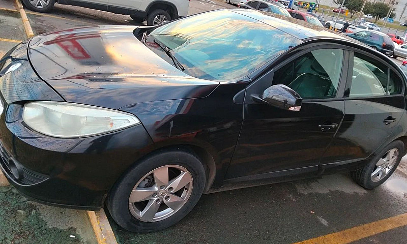 Renault Fluence Sed....