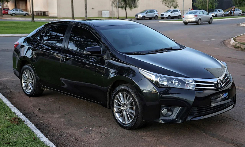 Toyota Corolla Xei 2...