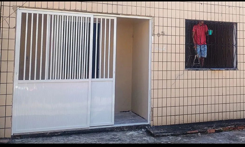 More Em Um Apartamen...
