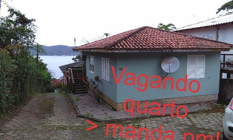 Quarto No Canto Dos ...