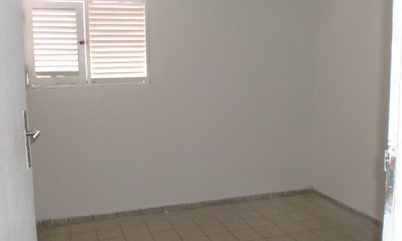 Apartamento De 3 Qua...