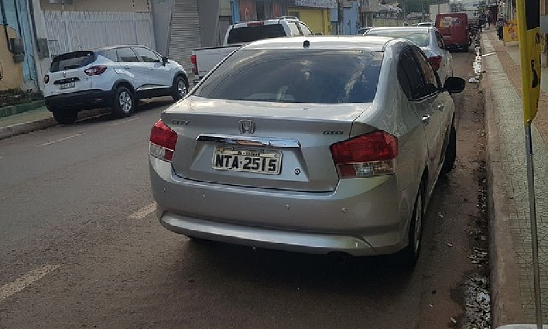 City Honda 2011...