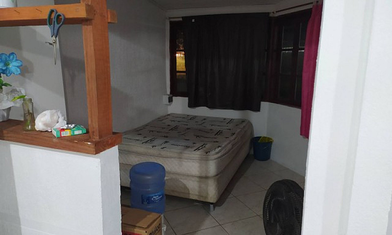 Aluga-Se Casa ...