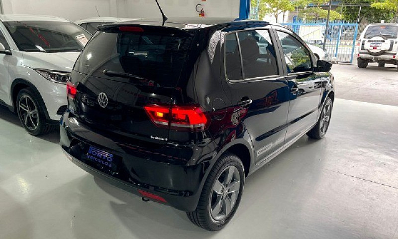 Volkswagen Fox 1.6 C...