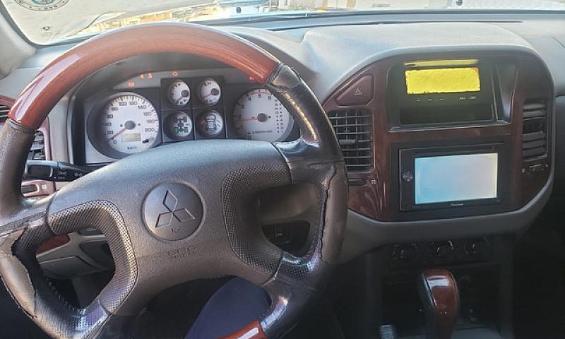 Pajero Full...