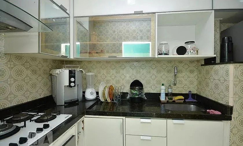 Alugo Quarto Icarai...