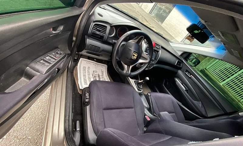 Honda City Sedan Dx ...