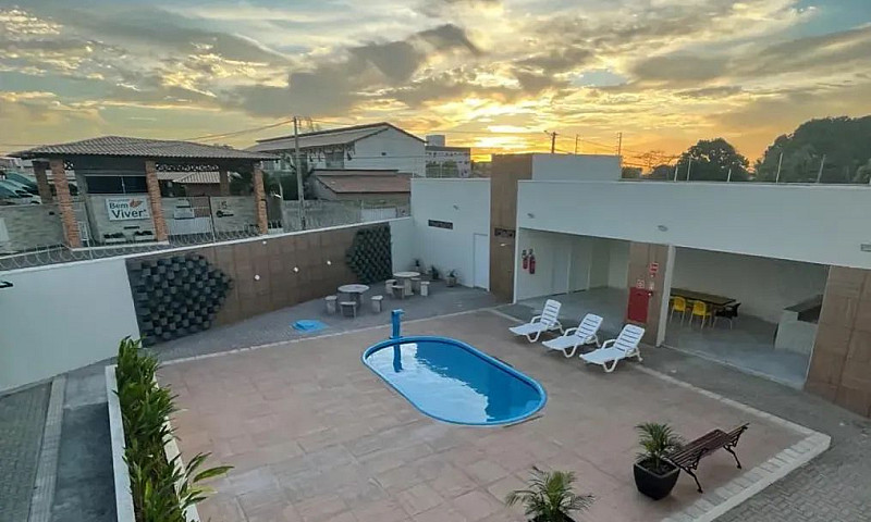 Apartamento 2/4 Mobi...