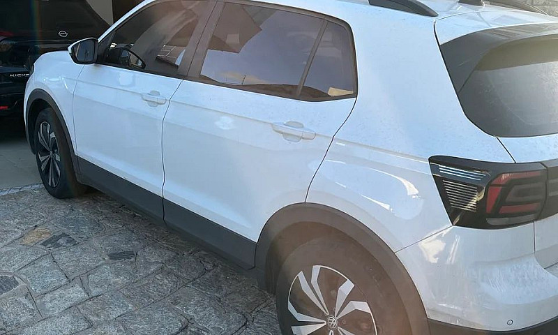Volkswagen T-Cross 1...