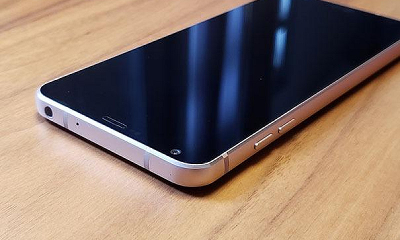 Lg G6+ (Plus) H870Ds...